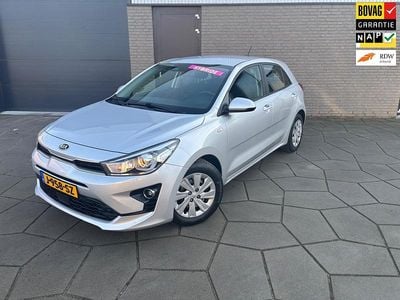 Grijs Occasion 2020 Kia Rio Comfort Hatchback | € 12.795 (Eerlijke prijs)