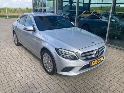 Grijs Gebruikt 2020 Mercedes C300 Business Sedan | € 28.950 (Goede deal)