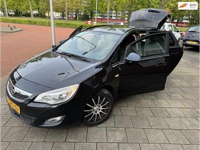 tweedehands Opel Astra Sports Tourer 1.7 CDTi Cosmo