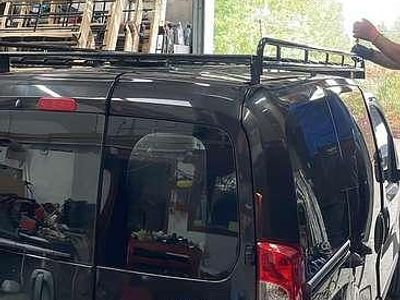 Zwart Gebruikt 2012 Peugeot Bipper MPV | € 3.250 (Iets duurder)