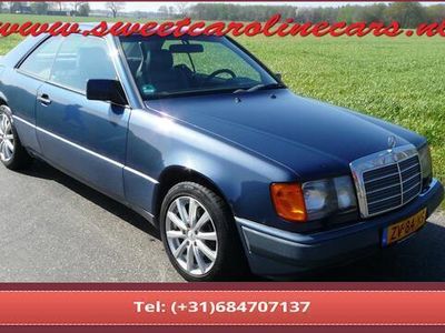 Blauw Gebruikt 1991 Mercedes 200 | € 9.975