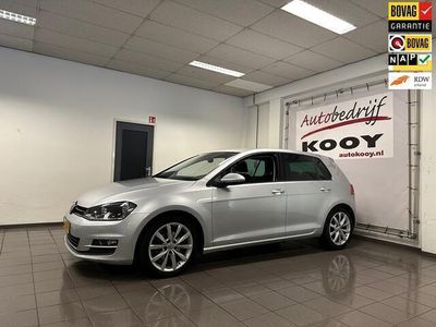 tweedehands VW Golf VII 1.2 TSI Comfortline * Navigatie / 17" LM Velgen / Cruise control / NL Auto *