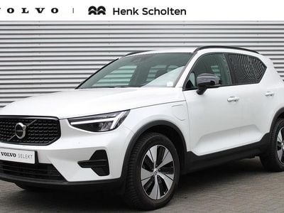 Wit Occasion 2025 Volvo XC40 Plus SUV | € 42.950