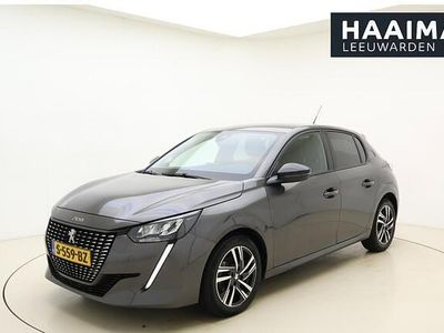 Grijs Gebruikt 2023 Peugeot 208 Allure Hatchback | € 17.950 (Eerlijke prijs)