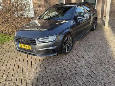 Grijs Occasion 2018 Audi A4 Stationwagen | € 18.000 (Duur)