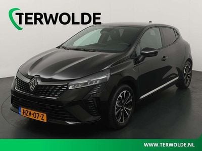 Nieuw Renault Clio V Techno 143 PK (105 kW) 2025 Noir étoilé gne Hatchback