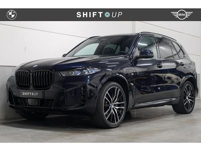 Zwart Occasion 2023 BMW X5 M Sport SUV | € 81.940 (Eerlijke prijs)