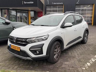 Wit Gebruikt 2022 Dacia Sandero Comfort Hatchback | € 16.340 (Eerlijke prijs)