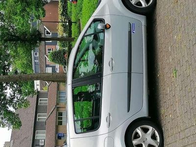 Gebruikt 2005 Renault Modus Initiale MPV | € 2.050 (Eerlijke prijs)