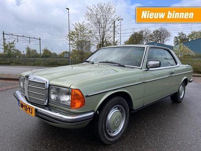 tweedehands Mercedes 230 230C / NIEUWSTAAT! / ZEER UNIEK