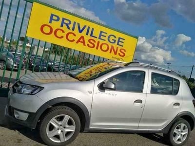 Occasion Dacia Sandero Stepway 88 PK (64 kW) 2015 Grijs Hatchback