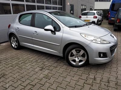 Grijs Occasion 2010 Peugeot 207 S Hatchback | € 3.950 (Eerlijke prijs)