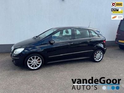 Mercedes B200