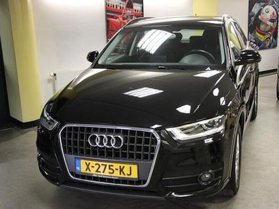 Occasion Audi Q3 Basis 150 PK (110 kW) 2014 Zwart SUV