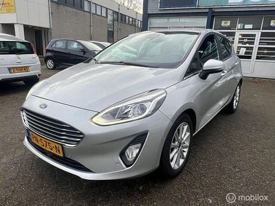 Occasion Ford Fiesta Titanium 99 PK (72 kW) 2017 Grijs Hatchback