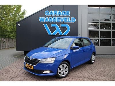 Blauw Gebruikt 2021 Skoda Fabia Ambition Hatchback | € 14.695 (Eerlijke prijs)