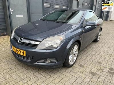 Occasion Opel Astra Cabriolet Cosmo 140 PK (102 kW) 2007 Grijs Cabriolet