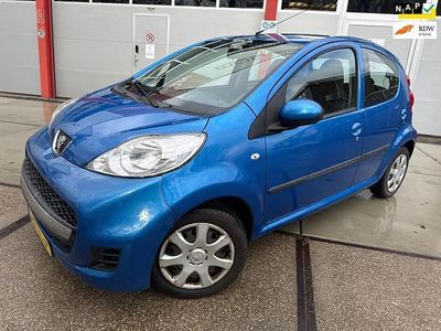 Occasion Peugeot 107 Urban Move 68 PK (50 kW) 2010 Blauw Hatchback