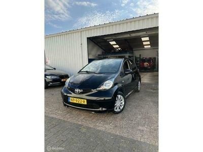 Occasion Toyota Aygo Sport 68 PK (50 kW) 2006 Zwart Hatchback