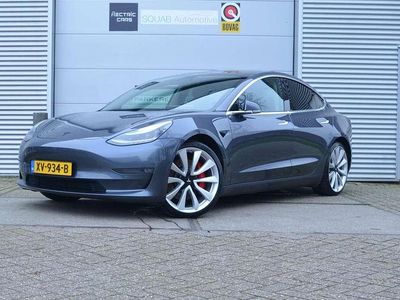 Grijs Occasion 2019 Tesla Model 3 Performance Sedan | € 22.999 (Eerlijke prijs)