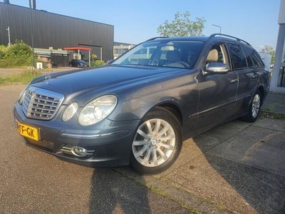 Mercedes E280