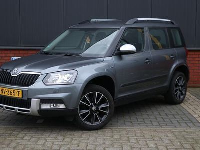 tweedehands Skoda Yeti Outdoor 1.2 TSI Greentech Drive Automaat | amera | apple car play | NAP