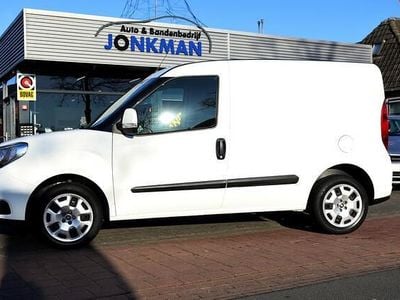 Wit Gebruikt 2017 Fiat Doblò MPV | € 9.480 (Goede deal)