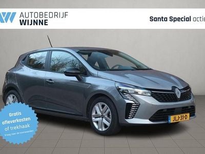 Grijs Gebruikt 2025 Renault Clio V Evolution Hatchback | € 18.940 (Eerlijke prijs)
