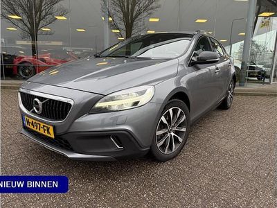 Occasion 2019 Volvo V40 CC Summum Stationwagen | € 16.950 (Super prijs)