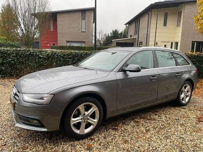 Grijs Gebruikt 2013 Audi A4 Business Stationwagen | € 7.975 (Eerlijke prijs)