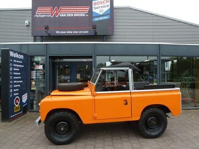 Occasion Land Rover 88 80 PK (58 kW) 1979 Oranje Cabriolet