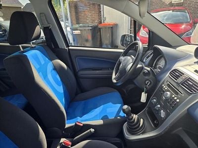 Opel Agila