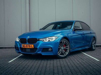 BMW 330e