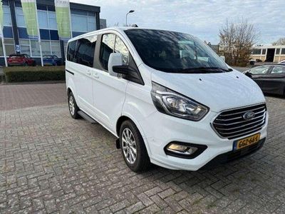 Wit Gebruikt 2023 Ford Tourneo MPV | € 57.475