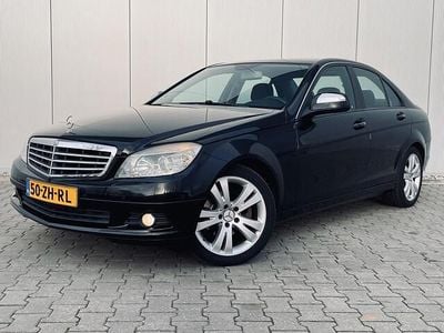 Zwart (metallic) Occasion 2008 Mercedes C180 Sedan | € 7.499 (Eerlijke prijs)