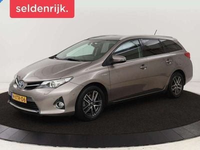 Toyota Auris Hybrid