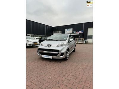 tweedehands Peugeot 107 1.0-12V Urban Move