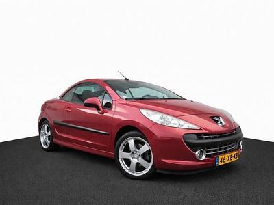 Rood Gebruikt 2007 Peugeot 207 CC Sport Cabriolet | € 2.950 (Eerlijke prijs)
