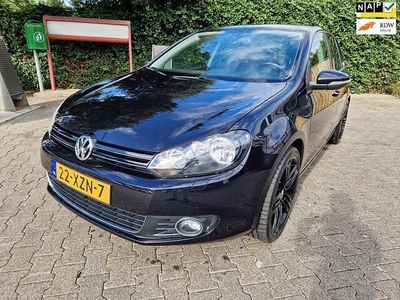 Zwart Gebruikt 2012 VW Golf VII Highline Hatchback | € 7.350 (Eerlijke prijs)