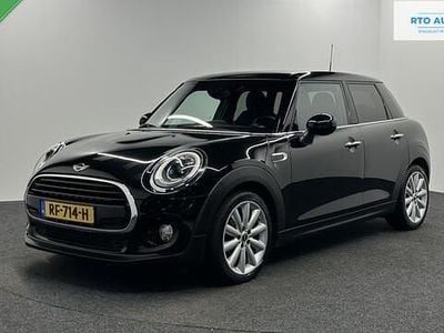 Occasion Mini Cooper Business 136 PK (100 kW) 2017 Zwart Hatchback