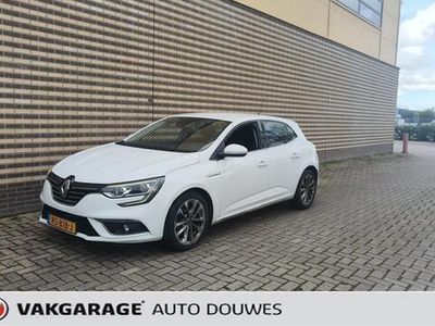 tweedehands Renault Mégane GT Line 1.2 TCe (Automaat)