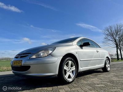 tweedehands Peugeot 307 CC 2.0-16V, BJ 2004, Lage km, Nwe APK, PDC, Navi