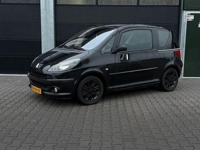 Zwart Occasion 2005 Peugeot 1007 MPV | € 2.699 (Eerlijke prijs)