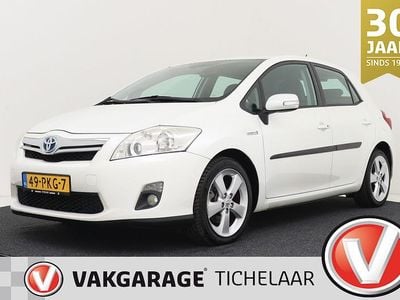 Toyota Auris Hybrid