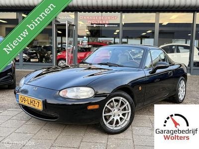 Zwart Occasion 2000 Mazda MX5 Touring Cabriolet | € 4.450 (Eerlijke prijs)