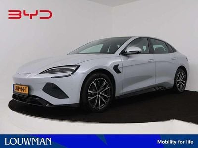 Grijs metallic Occasion 2025 BYD Seal Sedan | € 38.945