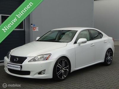 tweedehands Lexus IS250 Sport Aut., Levinson, Trekhaak, Xenon, Parelmoer