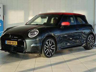 Occasion Mini Cooper 2024 Grijs Hatchback
