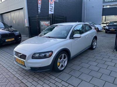 Wit, metallic lak Occasion 2007 Volvo C30 Momentum Hatchback | € 2.499 (Eerlijke prijs)