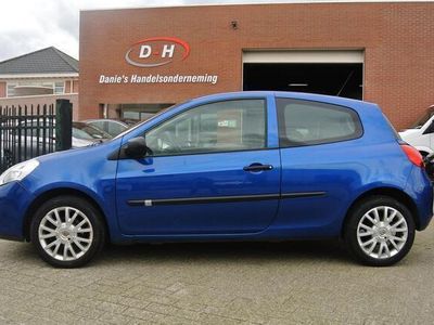 tweedehands Renault Clio 1.2 Special Line airco nieuwe apk inruil mogelijk nap